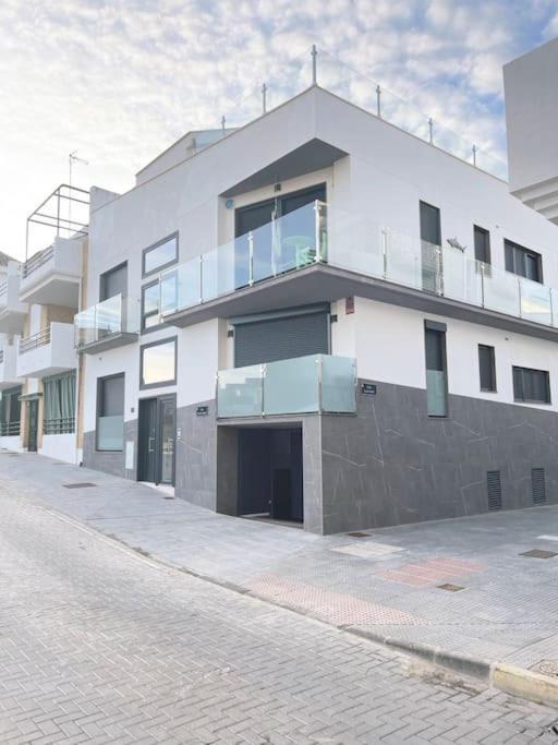 Con Parking En Torre Almenara Apartment *